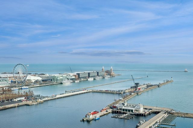211 N Harbor Drive 3406, Chicago, IL 60601