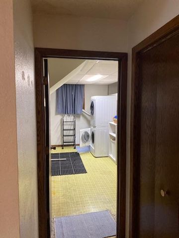 717 6th Avenue N, Saint Cloud, MN 56303