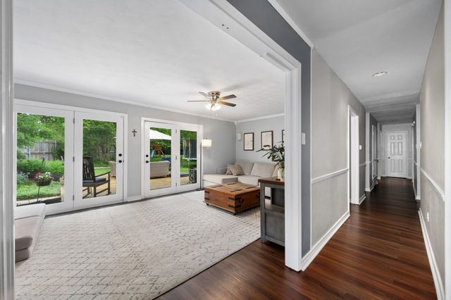 309 Countryside Drive, Irving, TX 75062