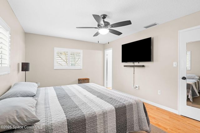 999 Emerald Road SE, Palm Bay, FL 32909