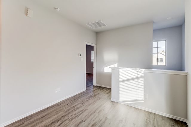 5104 Applegate Drive, Fort Worth, TX 76119