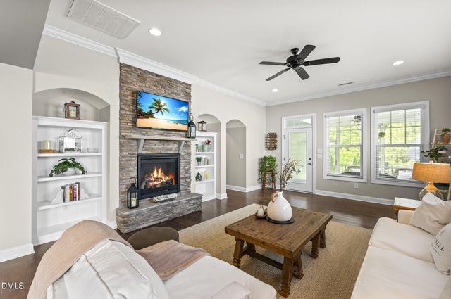 1529 Chestnut Falls Road, Wendell, NC 27591