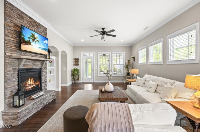 1529 Chestnut Falls Road, Wendell, NC 27591