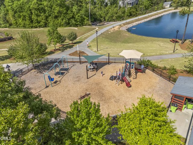 1529 Chestnut Falls Road, Wendell, NC 27591