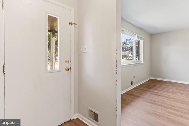 11 W DULLES DR, Camp Hill, PA 17011