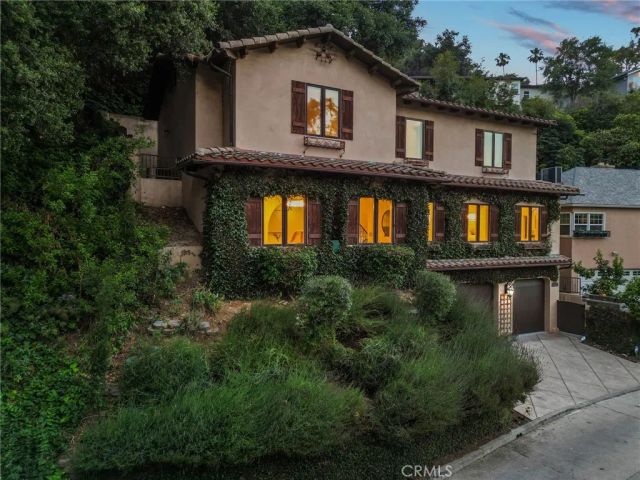 3115 Ellington, Los Angeles, CA 90068