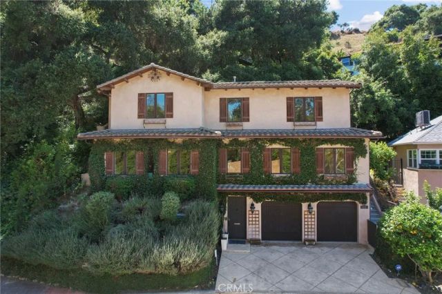 3115 Ellington, Los Angeles, CA 90068