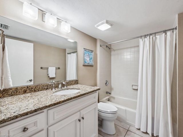 3661 Wild Pines DR # 201, Bonita Springs, FL 34134