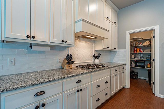 8851 Tall Oaks Drive, Guthrie, OK 73044