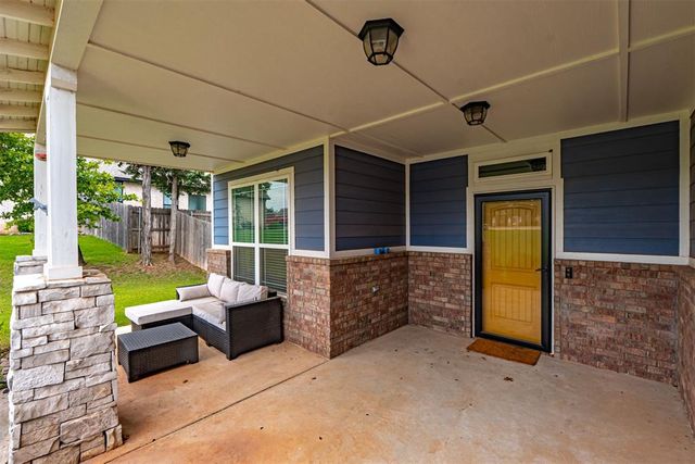 8851 Tall Oaks Drive, Guthrie, OK 73044