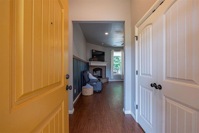 8851 Tall Oaks Drive, Guthrie, OK 73044