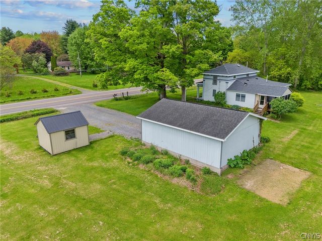 4697 Grange Road, Clay, NY 13041
