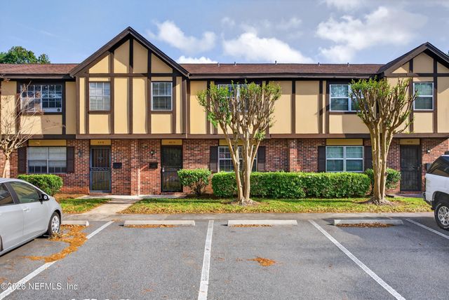 4814 WINDRUSH Lane A-4-E, Jacksonville, FL 32217