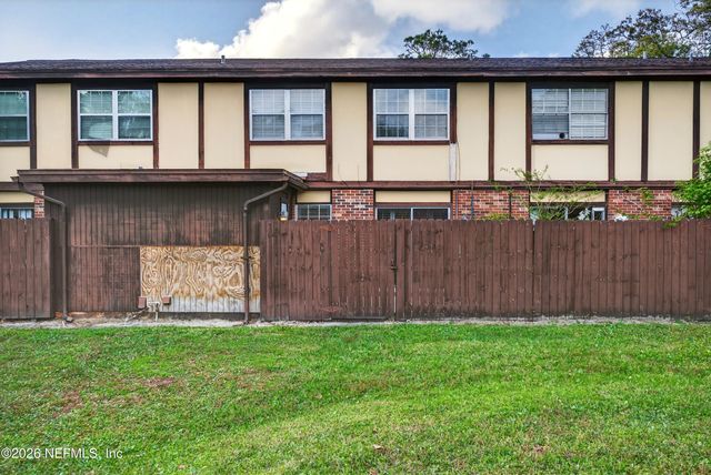 4814 WINDRUSH Lane A-4-E, Jacksonville, FL 32217