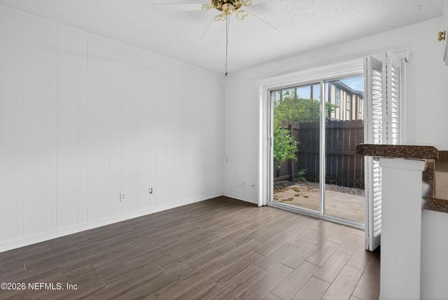 4814 WINDRUSH Lane A-4-E, Jacksonville, FL 32217