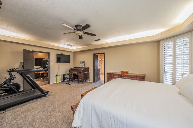 2200 Woodstock Drive, Colleyville, TX 76034