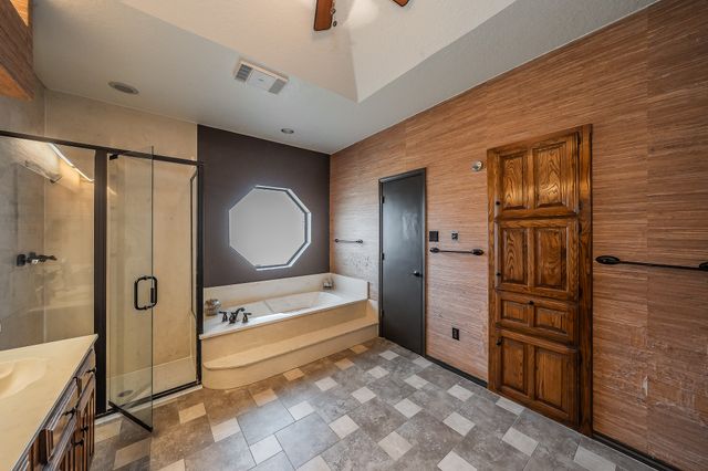 2200 Woodstock Drive, Colleyville, TX 76034