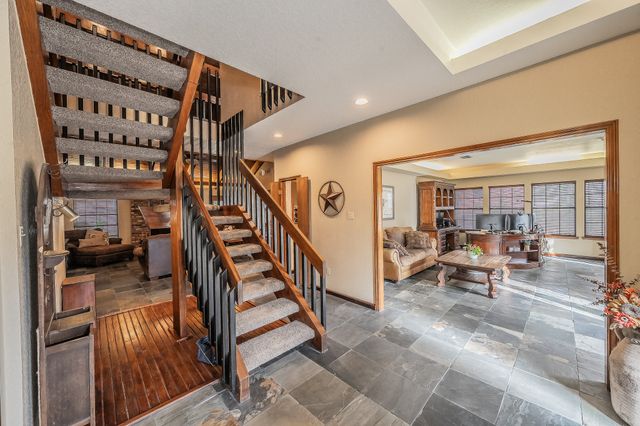 2200 Woodstock Drive, Colleyville, TX 76034