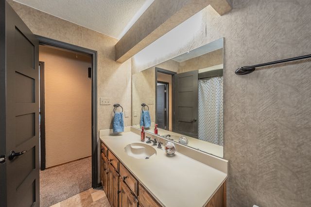 2200 Woodstock Drive, Colleyville, TX 76034