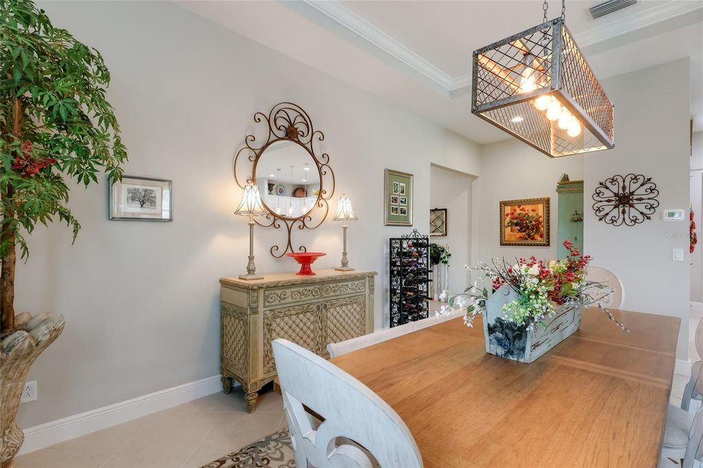 Image 16 of property listing at 4621 ROYAL DORNOCH CIRCLE, Bradenton, FL 34211