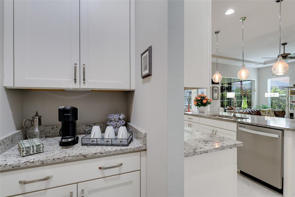 Image 23 of property listing at 4621 ROYAL DORNOCH CIRCLE, Bradenton, FL 34211