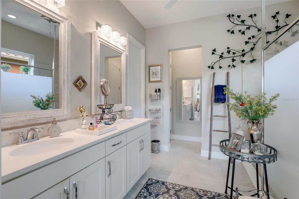 Image 31 of property listing at 4621 ROYAL DORNOCH CIRCLE, Bradenton, FL 34211