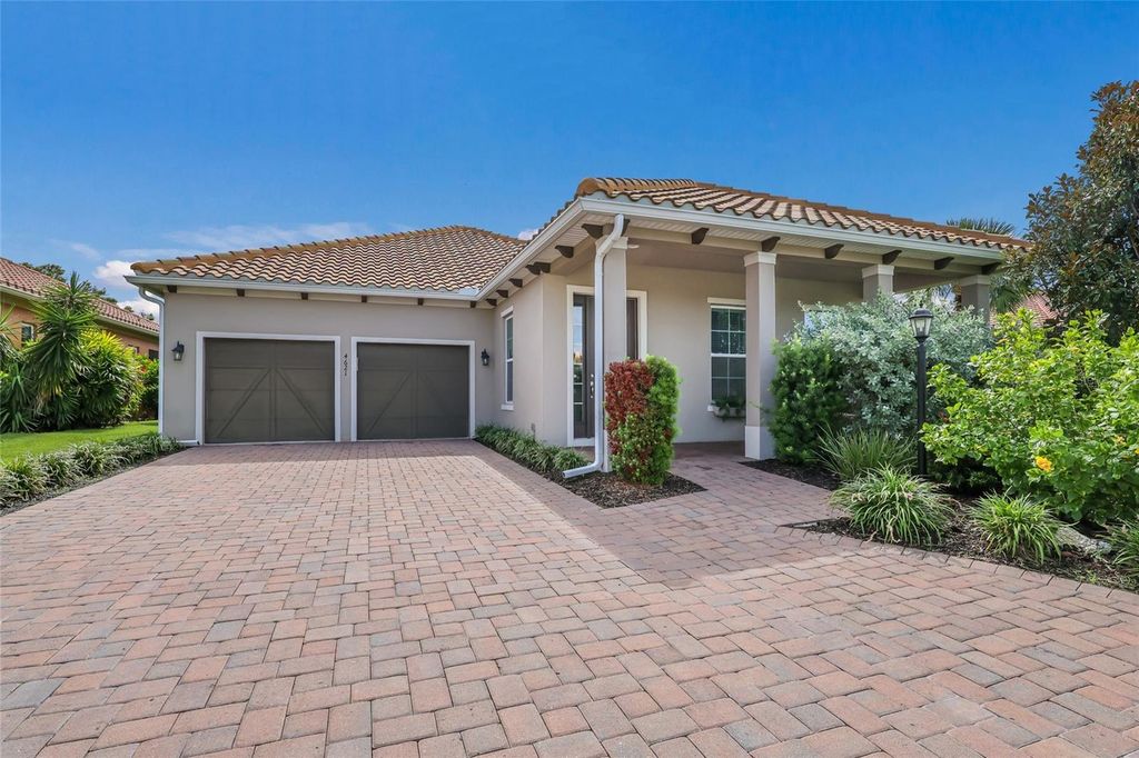 Image 72 of property listing at 4621 ROYAL DORNOCH CIRCLE, Bradenton, FL 34211
