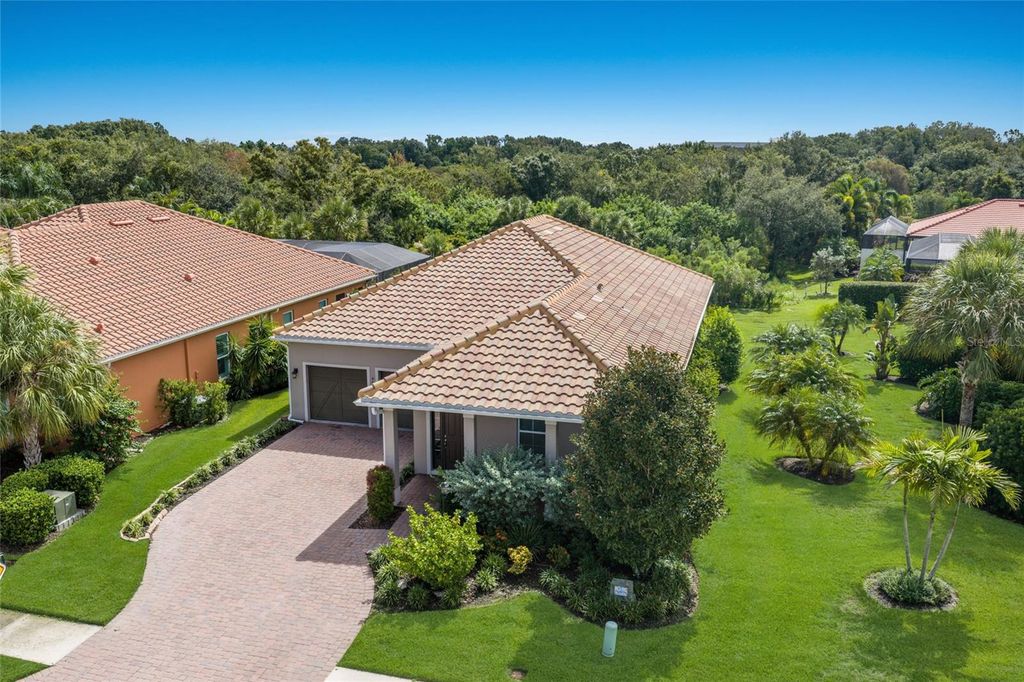 Image 73 of property listing at 4621 ROYAL DORNOCH CIRCLE, Bradenton, FL 34211