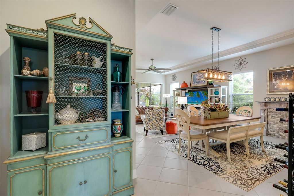 Image 9 of property listing at 4621 ROYAL DORNOCH CIRCLE, Bradenton, FL 34211