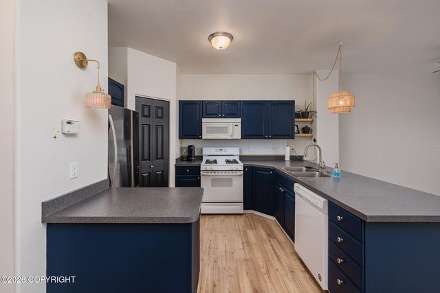 1100 E Seneca Avenue, Wasilla, AK 99654