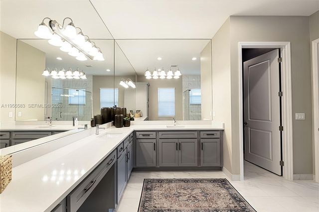 11960 SW Whitewater Falls Ct, Port St. Lucie, FL 34987