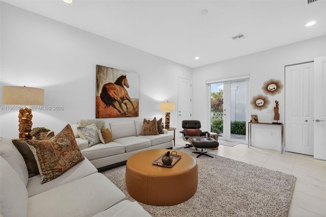 11960 SW Whitewater Falls Ct, Port St. Lucie, FL 34987