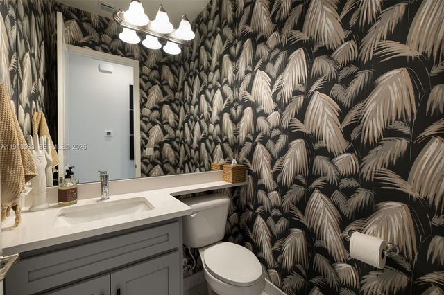 11960 SW Whitewater Falls Ct, Port St. Lucie, FL 34987