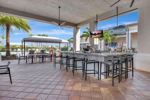 11960 SW Whitewater Falls Ct, Port St. Lucie, FL 34987