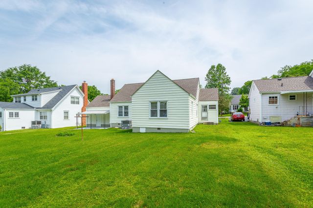 12 Orlando Drive, Chattanooga, TN 37415