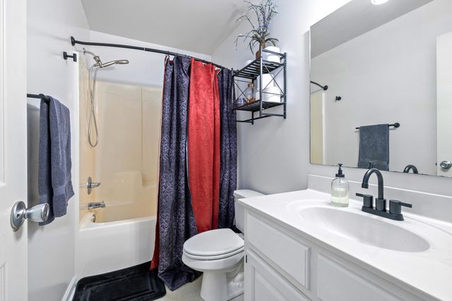 4680 Great Oak Circle, Dalzell, SC 29040