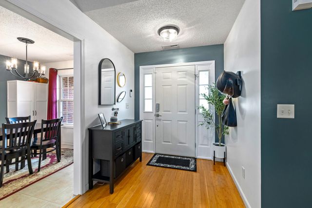 4680 Great Oak Circle, Dalzell, SC 29040