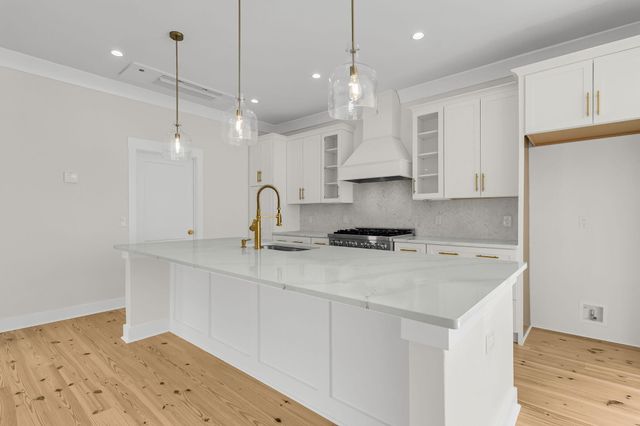 225 Congress Street, Charleston, SC 29403