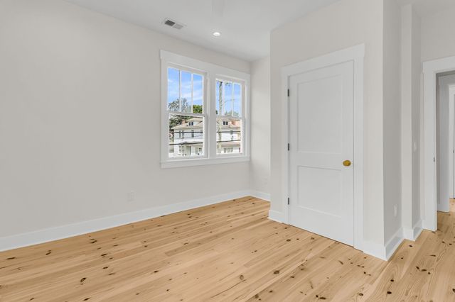225 Congress Street, Charleston, SC 29403