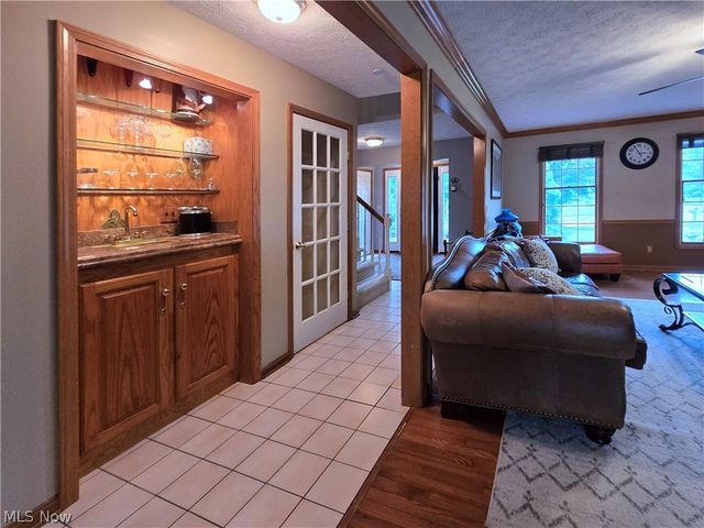2867 Mapleview Lane, Avon, OH 44011