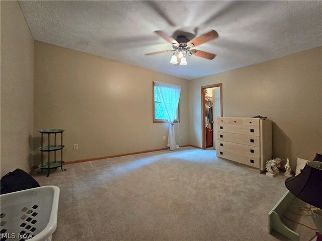 2867 Mapleview Lane, Avon, OH 44011