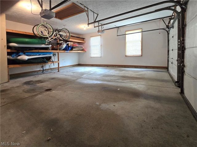 2867 Mapleview Lane, Avon, OH 44011