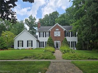2867 Mapleview Lane, Avon, OH 44011