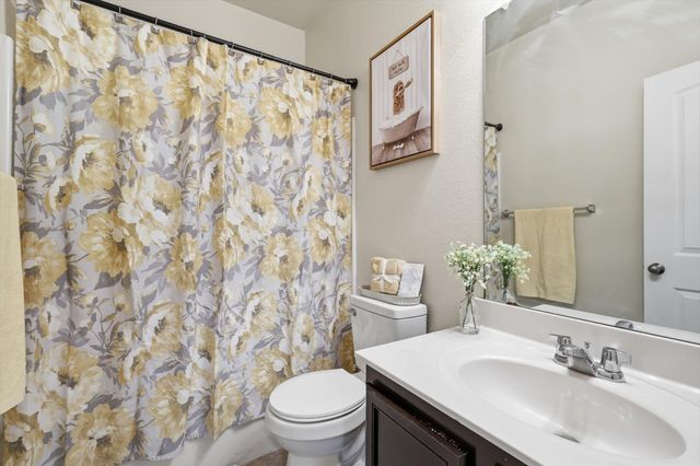 921 John Kennedy Drive, Saginaw, TX 76179