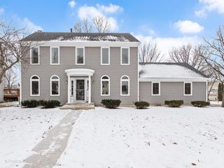 1930 Sapphire Lane, Aurora, IL 60506