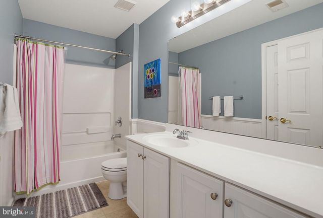 2809 VIDERE DR, Wilmington, DE 19808