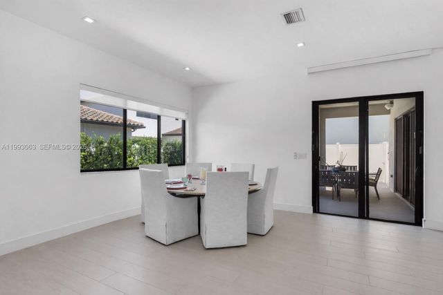 8019 NW 46th Terrace, Doral, FL 33166