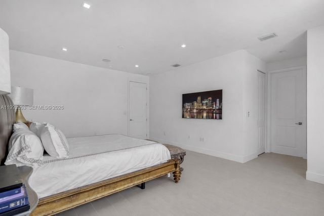 8019 NW 46th Terrace, Doral, FL 33166