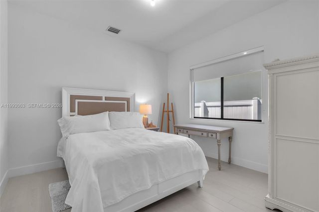 8019 NW 46th Terrace, Doral, FL 33166