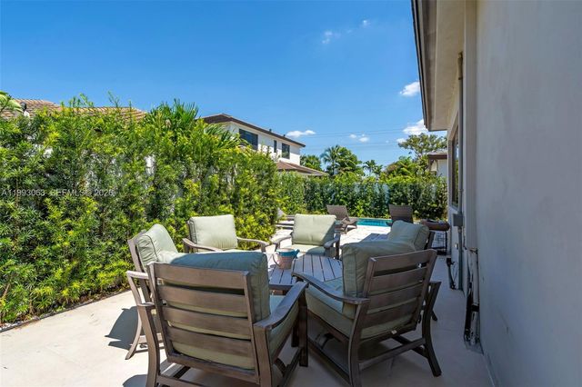 8019 NW 46th Terrace, Doral, FL 33166